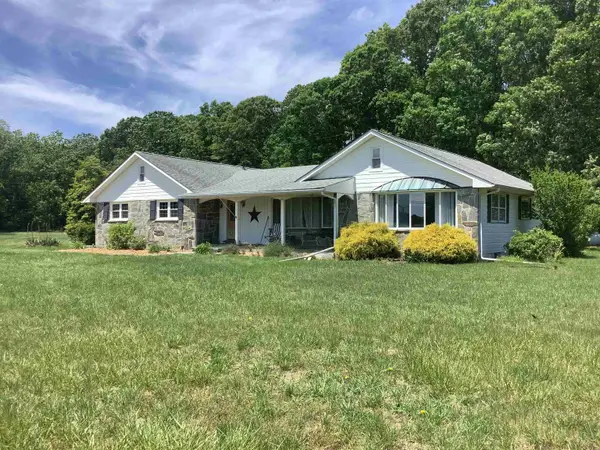 1044 Washington Avenue, Woodbine, NJ 08270