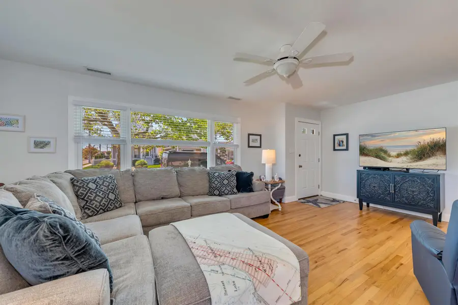 8700 Pacific Avenue, Wildwood Crest, NJ 08260 - #3
