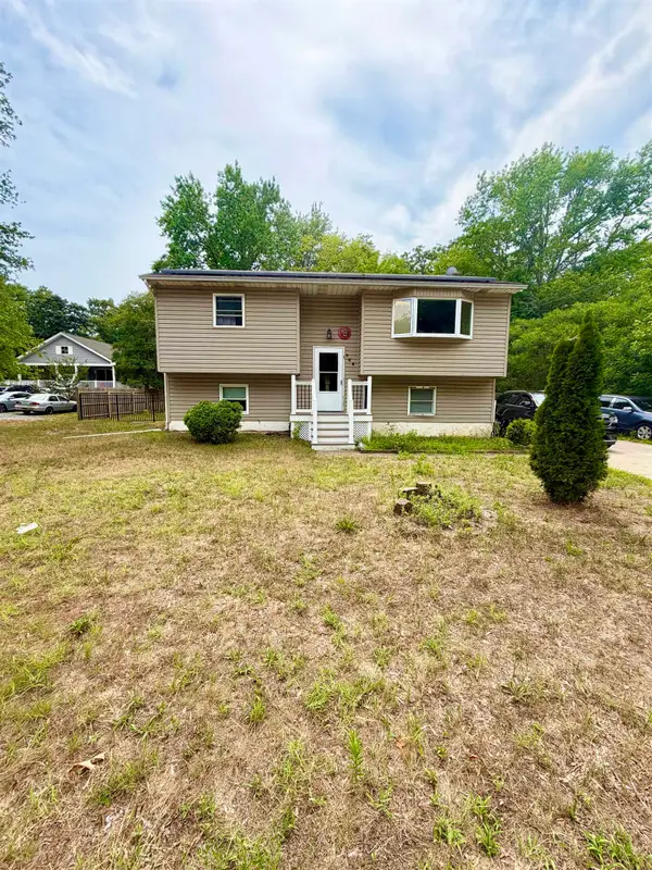 705 Reeves Street, Whitesboro, NJ 08210