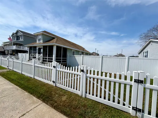 526 W Magnolia Avenue, West Wildwood, NJ 08260