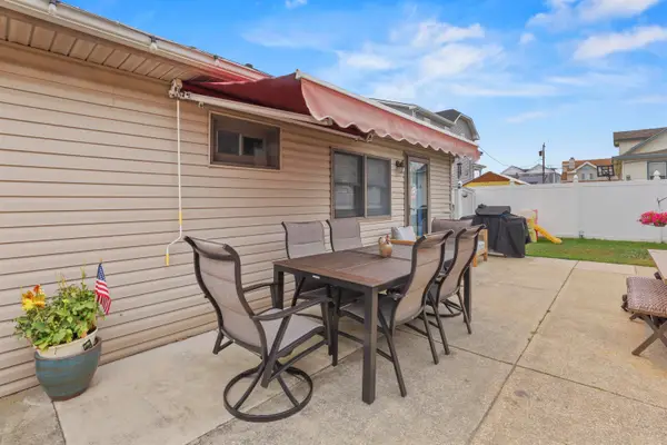 112 1/2 E 21st Street, North Wildwood, NJ 08260