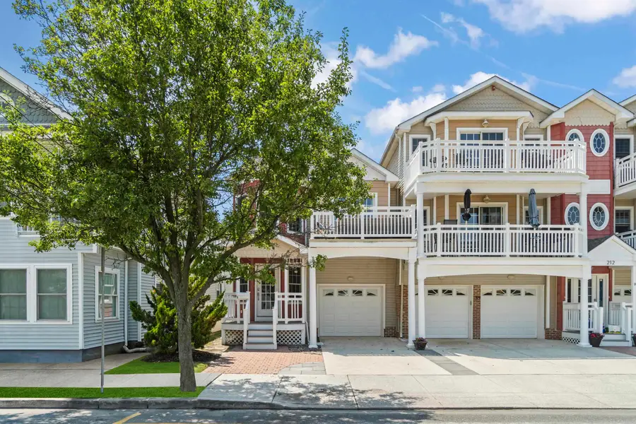 212 E Magnolia Avenue, Wildwood, NJ 08260 - #3