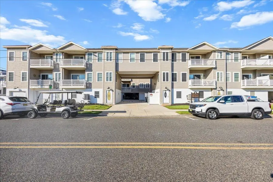 317 E 24th Avenue, North Wildwood, NJ 08260 - #2