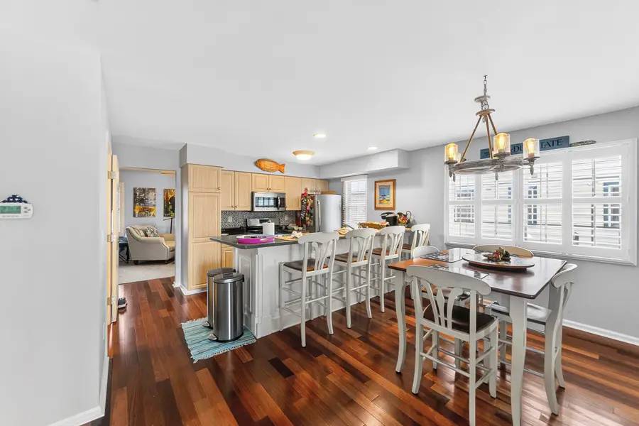 621 W Pine Avenue, North Wildwood, NJ 08260 - #3
