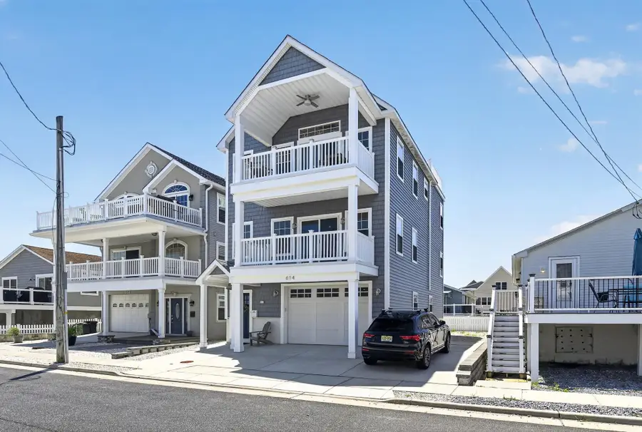 614 W Poplar Avenue, West Wildwood, NJ 08260 - #2