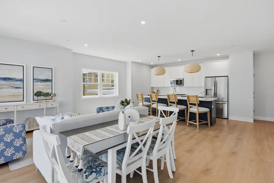 110 W Garfield Avenue, Wildwood, NJ 08260 - #3
