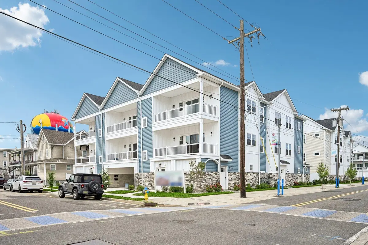 157 E Spicer Avenue, Wildwood, NJ 08260 - #1
