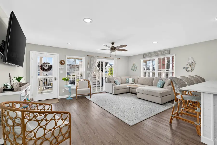 413 E 17th Avenue, North Wildwood, NJ 08260 - #3