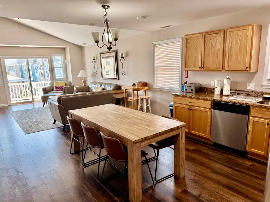 245 E Baker Avenue, Wildwood, NJ 08260 - #3