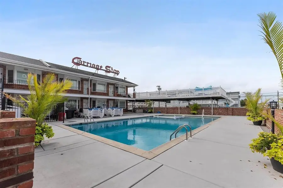 402 E St Paul Avenue, Wildwood Crest, NJ 08260 - #2