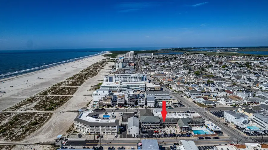 402 E St Paul Avenue, Wildwood Crest, NJ 08260 - #3