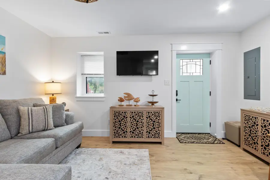 19 W Hereford Avenue, Cape May Court House, NJ 08210 - #3