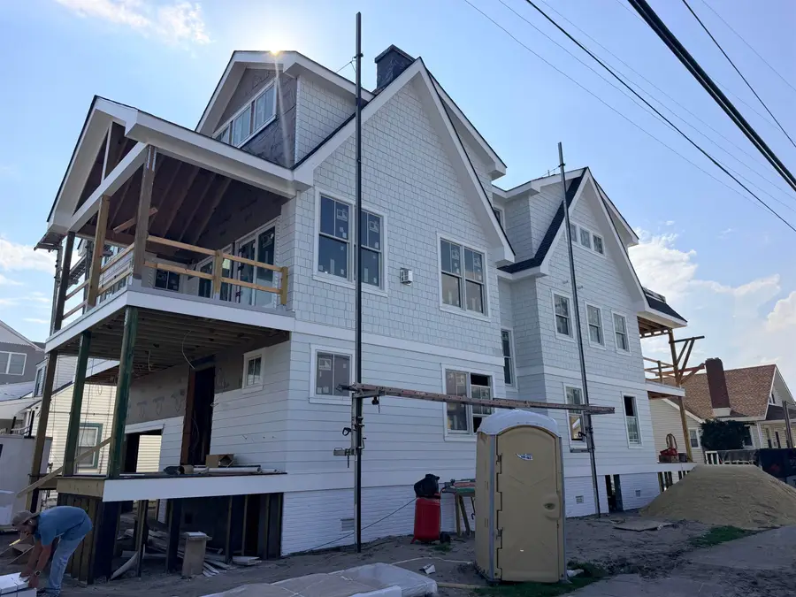 226 E 16th Avenue, North Wildwood, NJ 08260 - #3