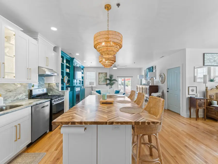 810 New Jersey Avenue, North Wildwood, NJ 08260 - #3