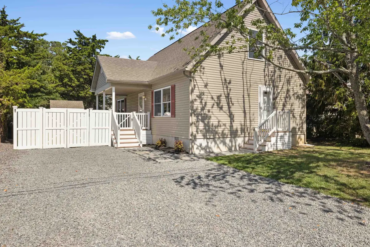 27 N 12th Street, Del Haven, NJ 08251 - #1