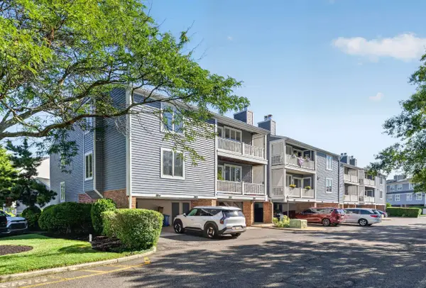 802 Harbour Cove, Somers Point, NJ 08224