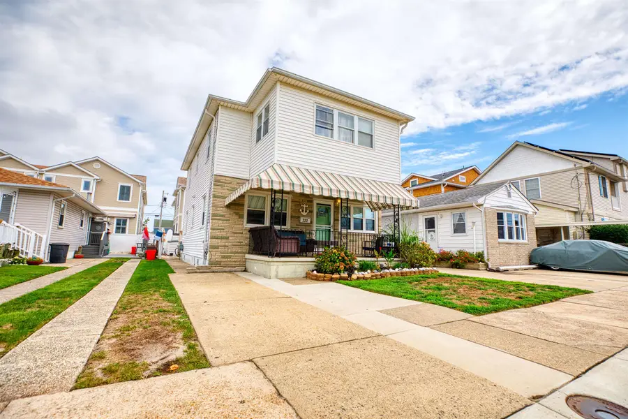 223 E Syracuse Avenue, Wildwood Crest, NJ 08260 - #2