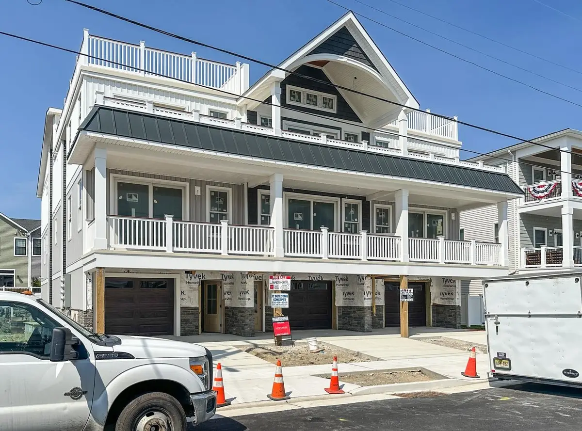 432 W Lincoln Avenue, Wildwood, NJ 08260 - #1