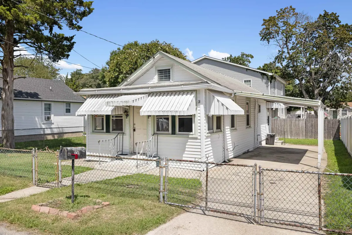 151 E Pacific Avenue, Villas, NJ 08251-1233 - #1