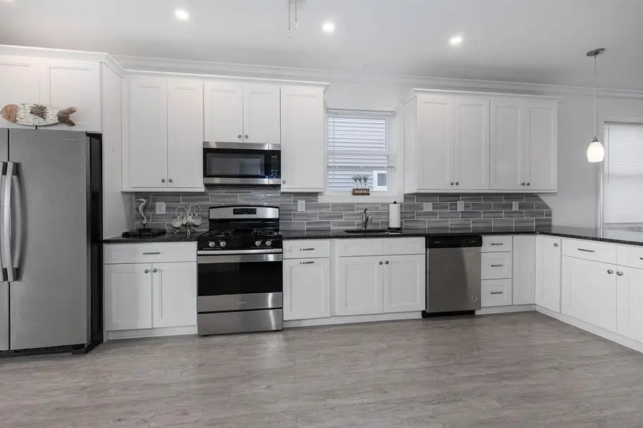 3908 Susquehanna Avenue, Wildwood, NJ 08260 - #3