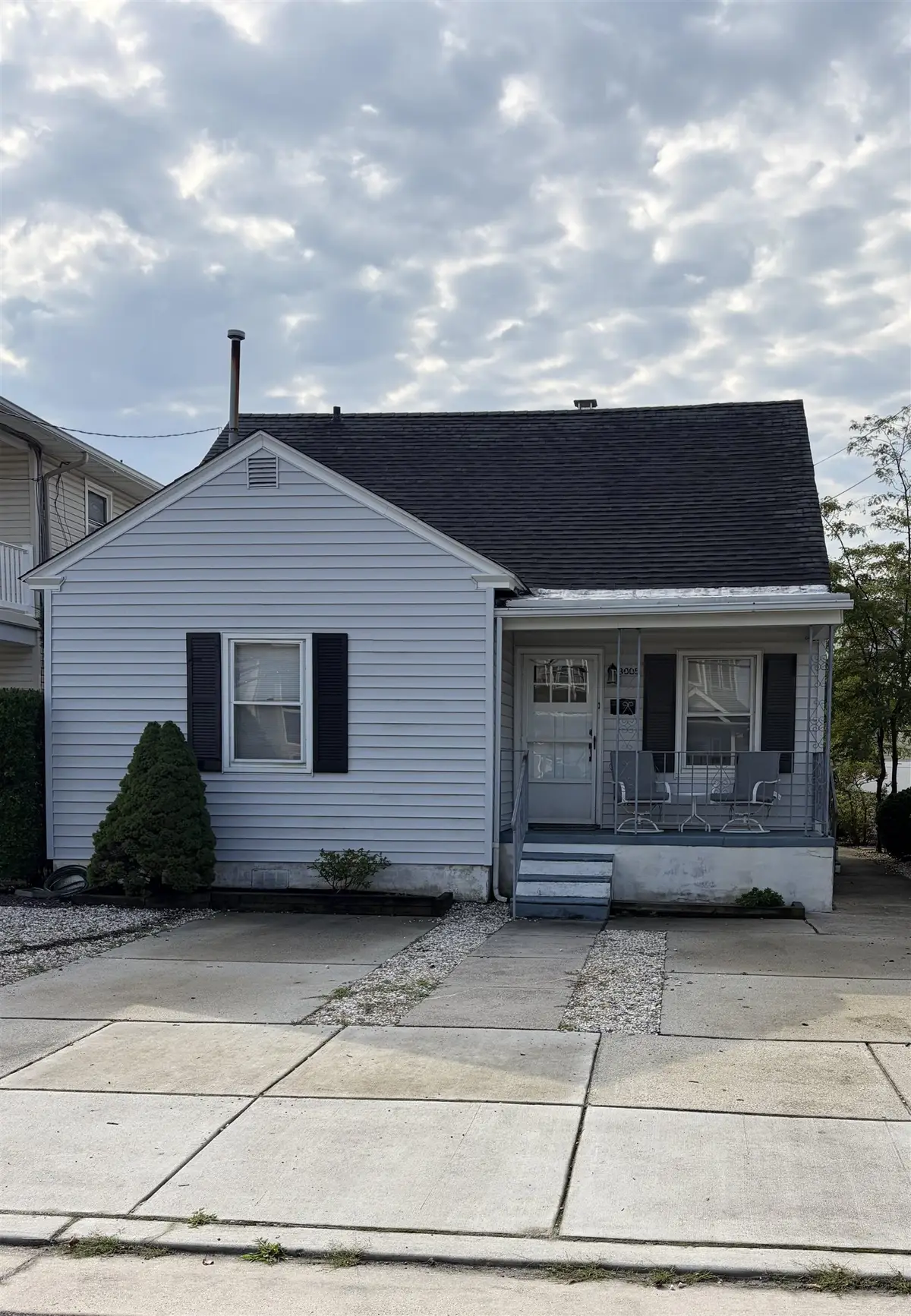 8005 Pacific Ave, Wildwood Crest, NJ 08260 - #1