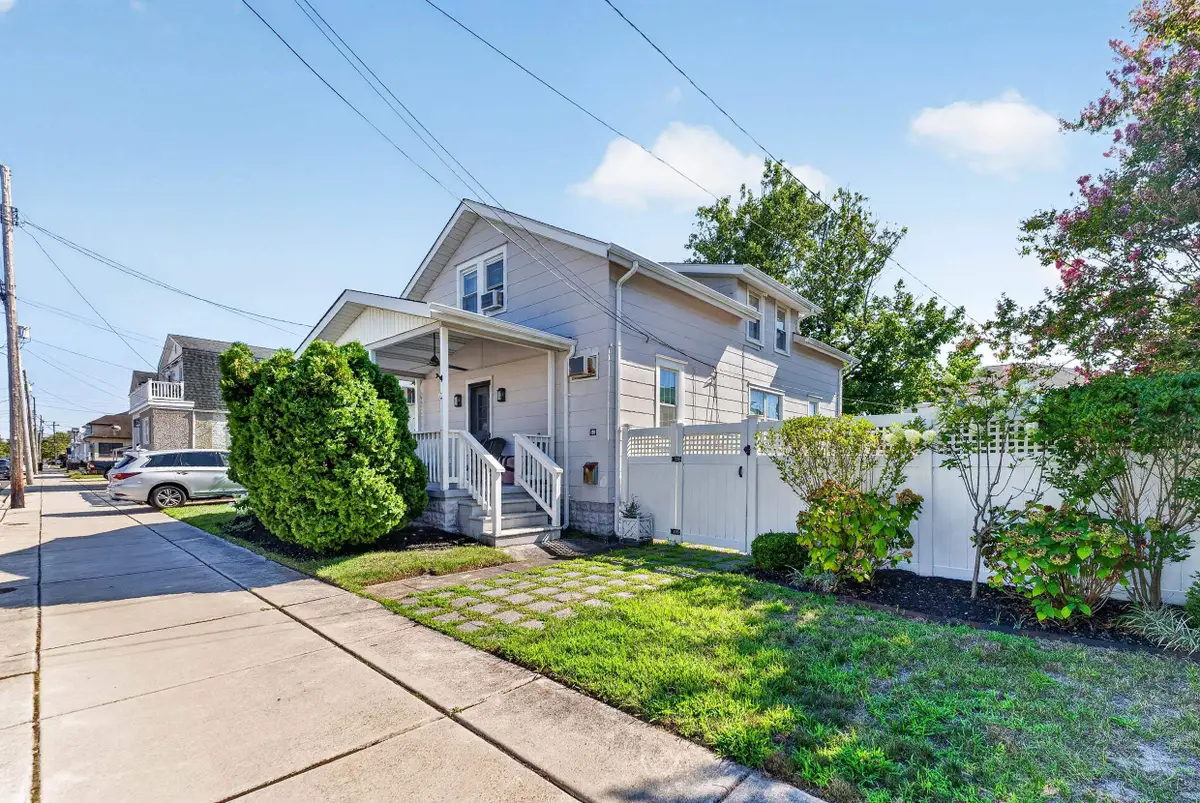 130 W Buttercup Road, Wildwood Crest, NJ 08260 - #1