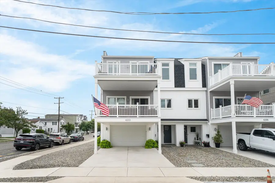 4203 Susquehanna Avenue, Wildwood, NJ 08260 - #2