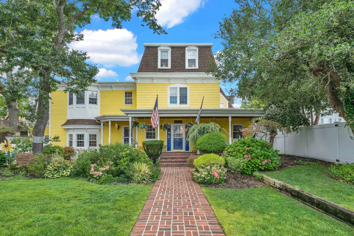 143 W Leaming Avenue, Wildwood, NJ 08260 - #1