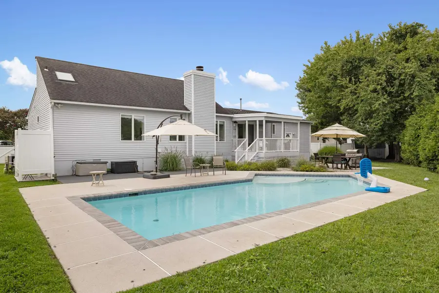 305 N Vineyard Court, Lower, NJ 08204 - #3