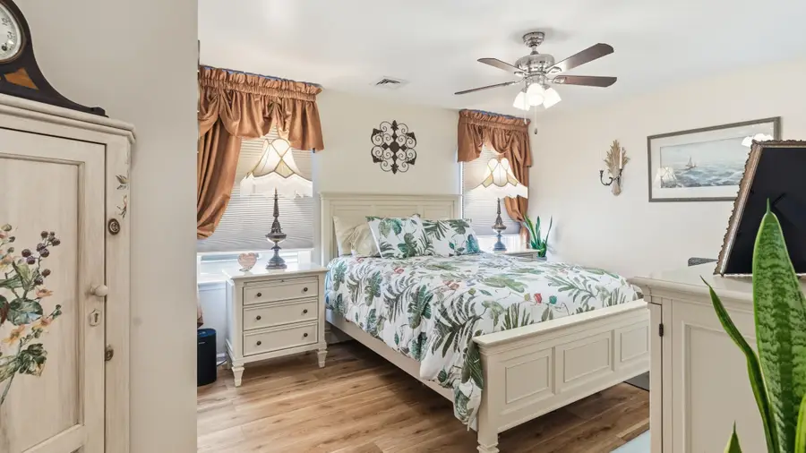 416 W Bennett Avenue, Wildwood, NJ 08260 - #2