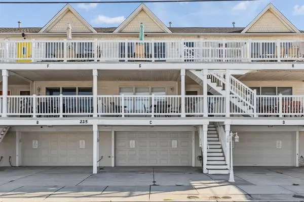 225 E Davis Avenue, Wildwood, NJ 08260