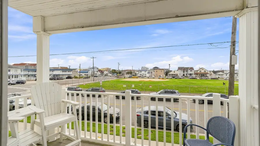 327 E 12th Avenue, North Wildwood, NJ 08260 - #3