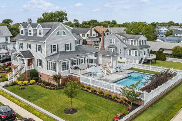 901 Benton Avenue, Cape May, NJ 08204
