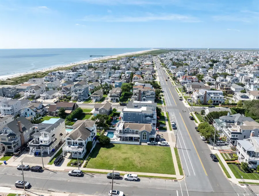 2109 Avalon Avenue, Avalon, NJ 08202 - #2