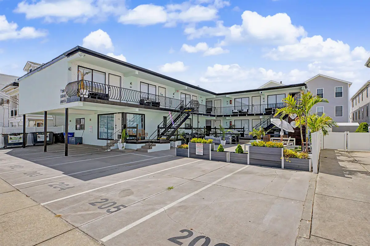 422 E 16th Street, North Wildwood, NJ 08261 - #1