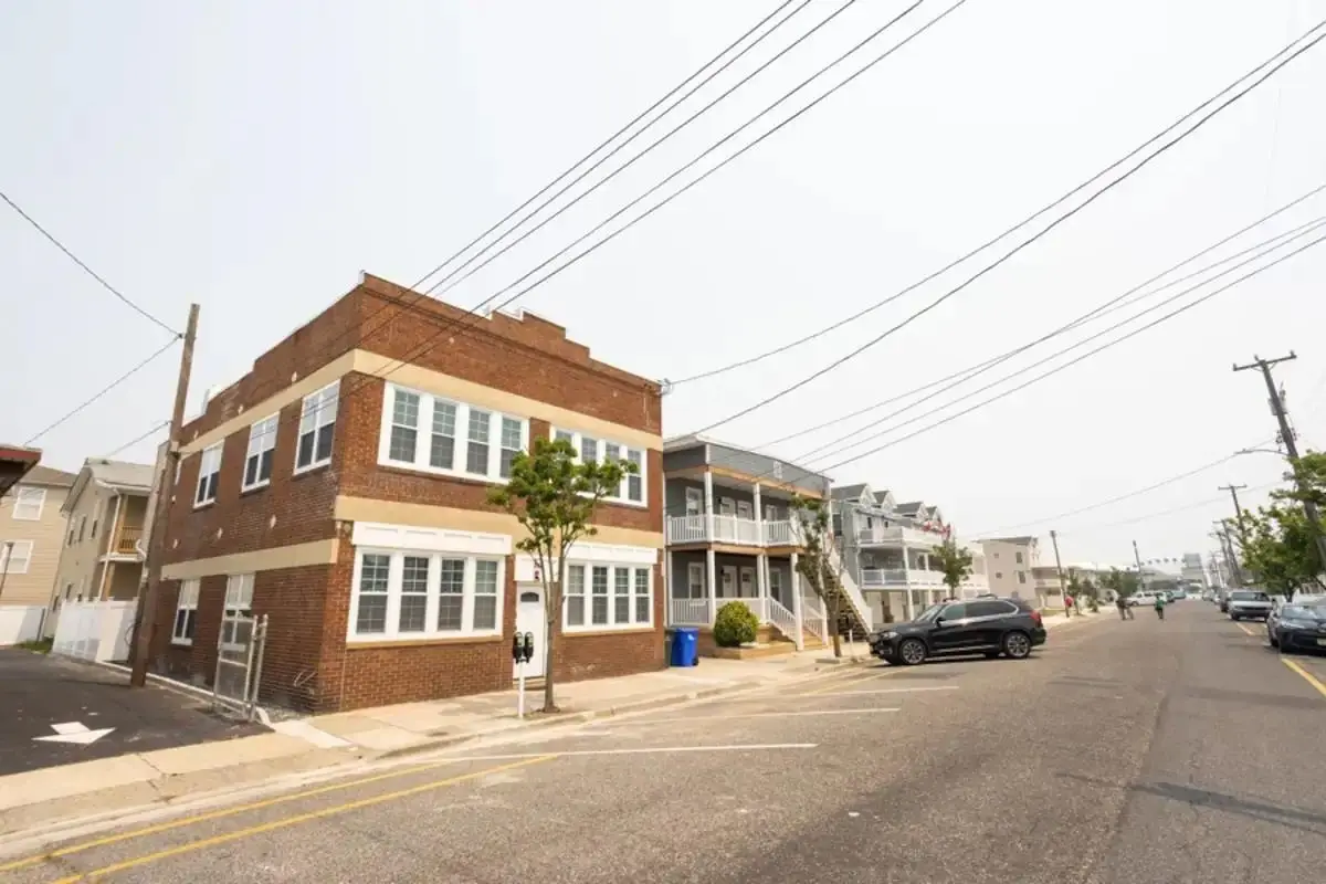 215 E Burk Avenue, Wildwood, NJ 08260 - #1