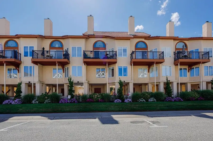 400 E Raleigh Avenue, Diamond Beach, NJ 08260 - #2