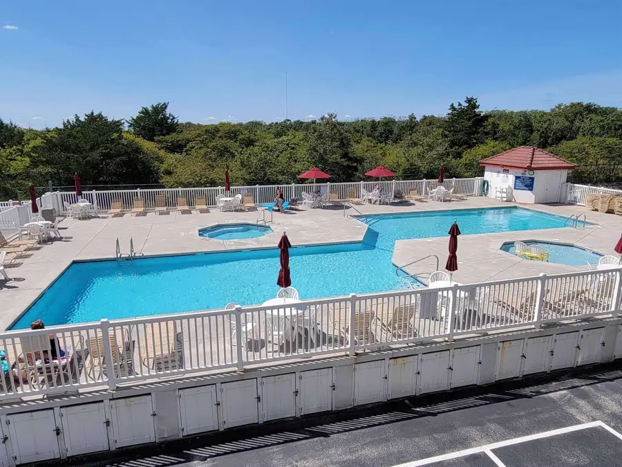 300 E Raleigh Avenue, Diamond Beach, NJ 08260 - #2