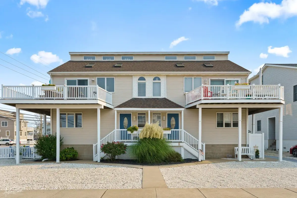 29 68th Street, Sea Isle City, NJ 08243 - #1
