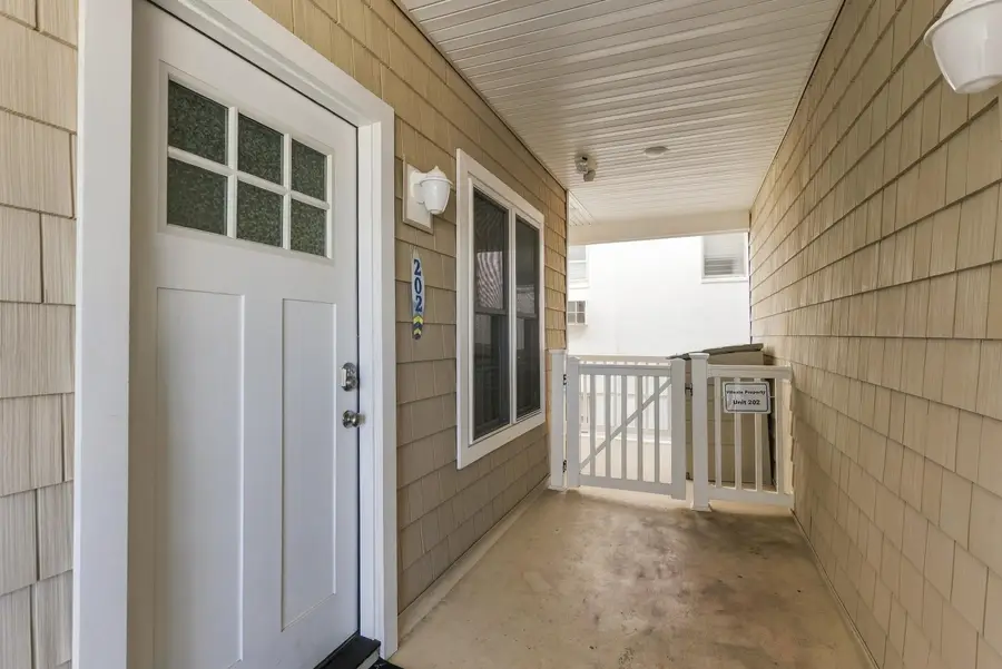 402 E 25th Avenue, North Wildwood, NJ 08260 - #2