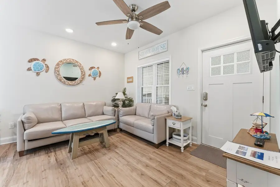 402 E 25th Avenue, North Wildwood, NJ 08260 - #3