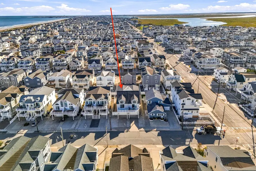 138 E 53rd Street, Sea Isle City, NJ 08243 - #2