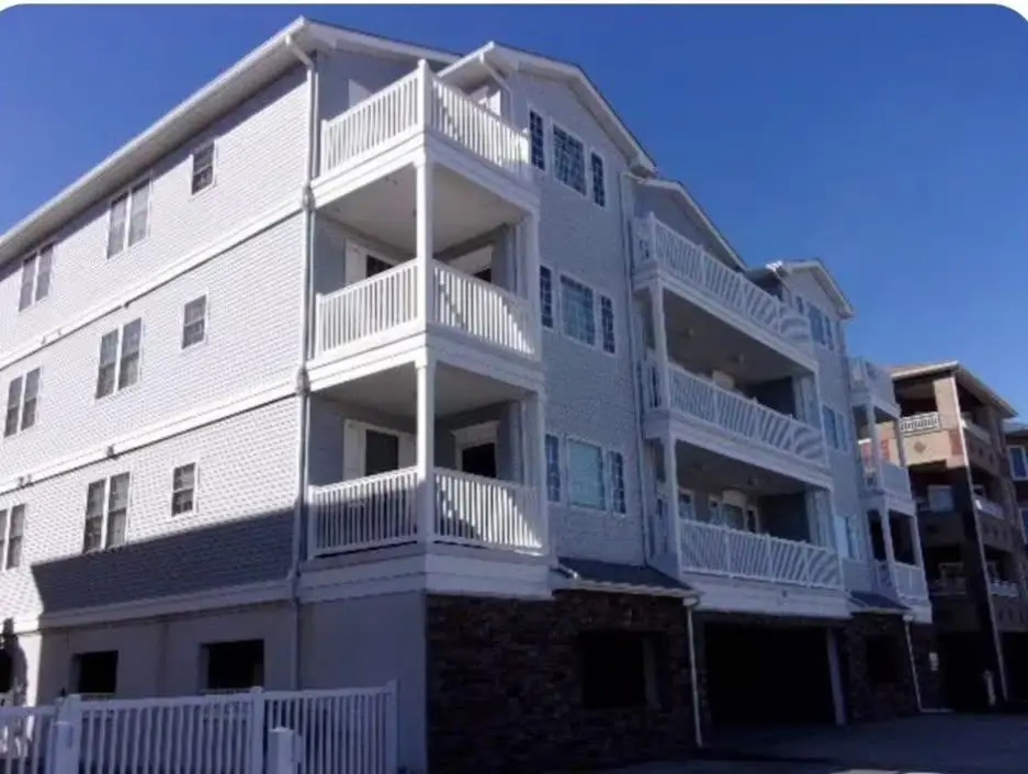 410 E Lavender Road, Wildwood Crest, NJ 08260-3522 - #1