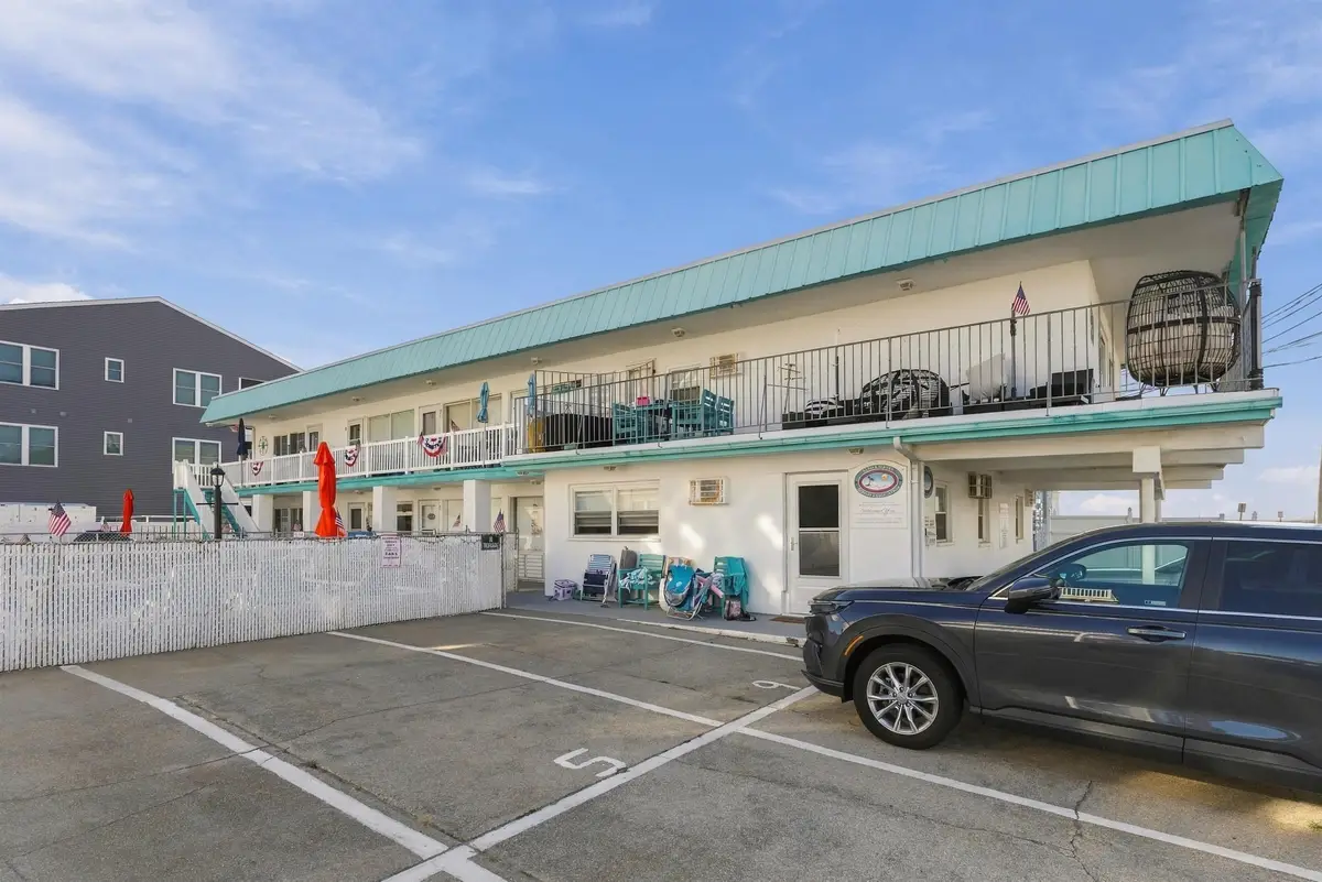 509 E 12th Avenue, Wildwood, NJ 08260 - #1