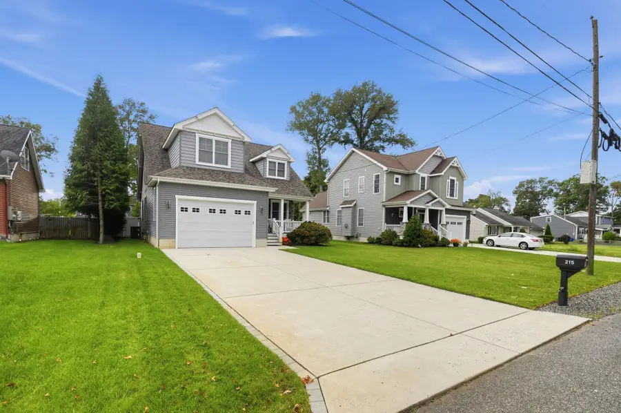 215 E 3rd Avenue, Cape May Court House, NJ 08210 - #2