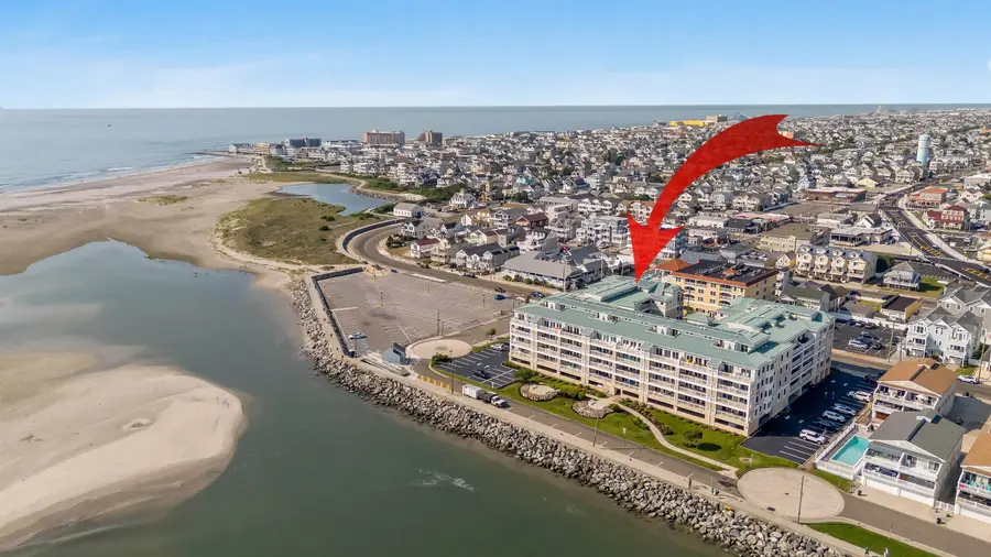 101 W Spruce Avenue, North Wildwood, NJ 08260 - #3