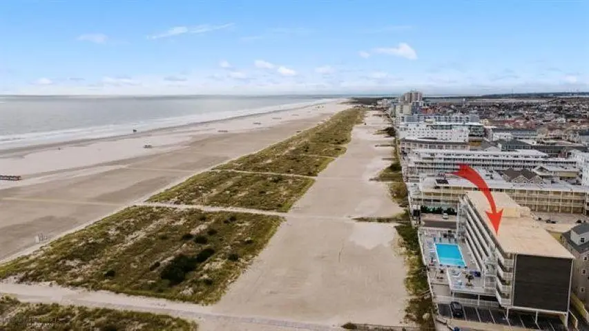 427 E Miami Avenue, Wildwood Crest, NJ 08260 - #2