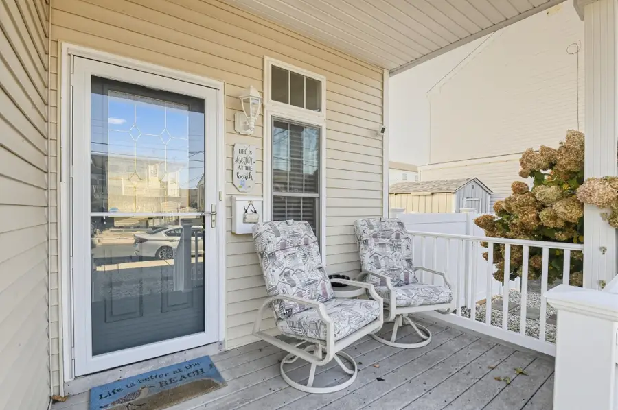 307 E Buttercup Avenue, Wildwood Crest, NJ 08260 - #3