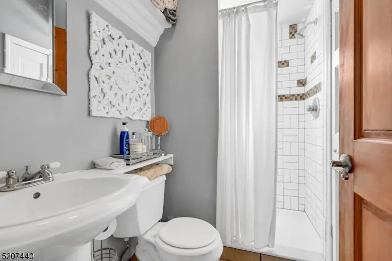 44 Linden Ave, Greenwood Lake, NJ 10925 - Image #3