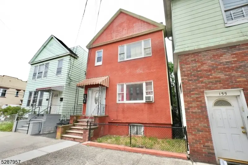 133 Mallory Ave, Jersey City, NJ 07304 - Image #3